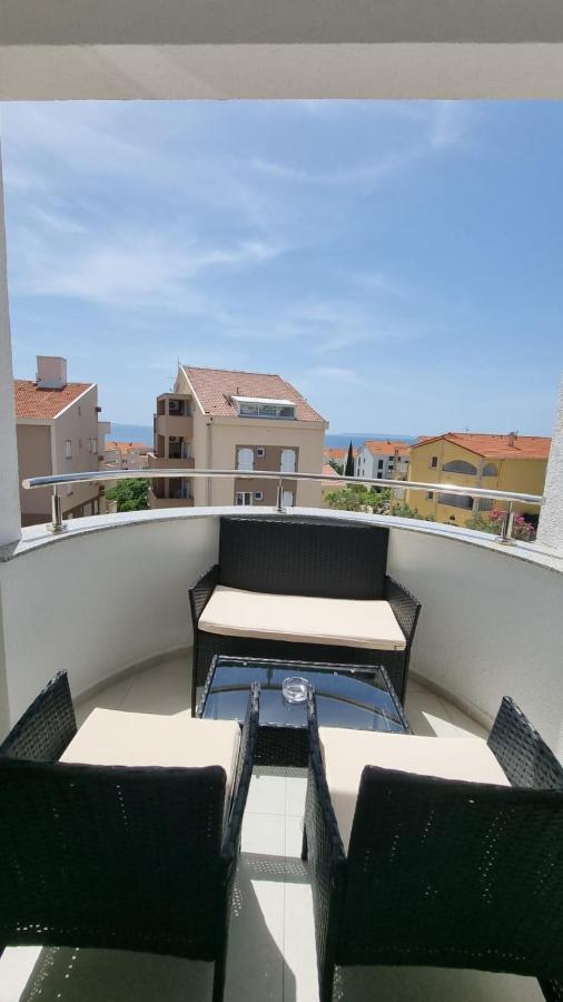 Kings Landing Apartment Novalja Exterior photo
